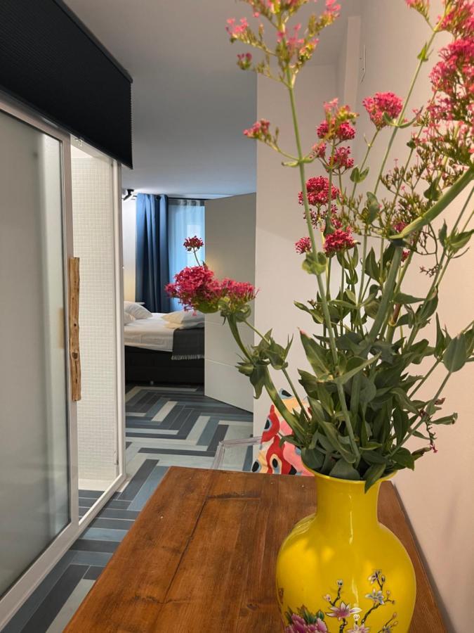 Cres B Studio Apartman Екстер'єр фото